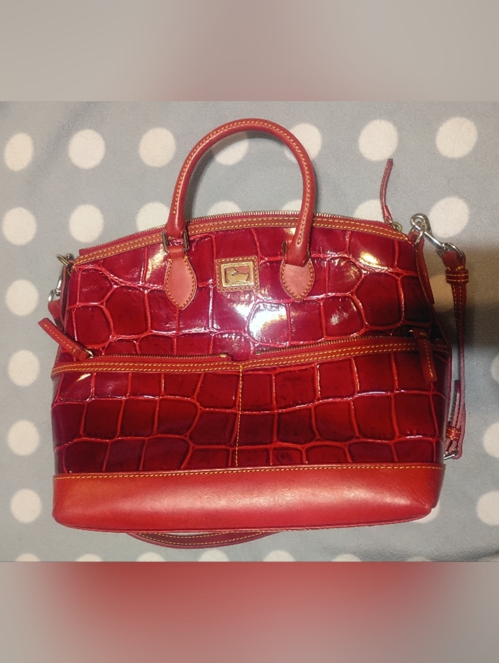 Dooney And Bourke Red Croc-Embossed Leather Satchel Handbag - Picture 2 of 9